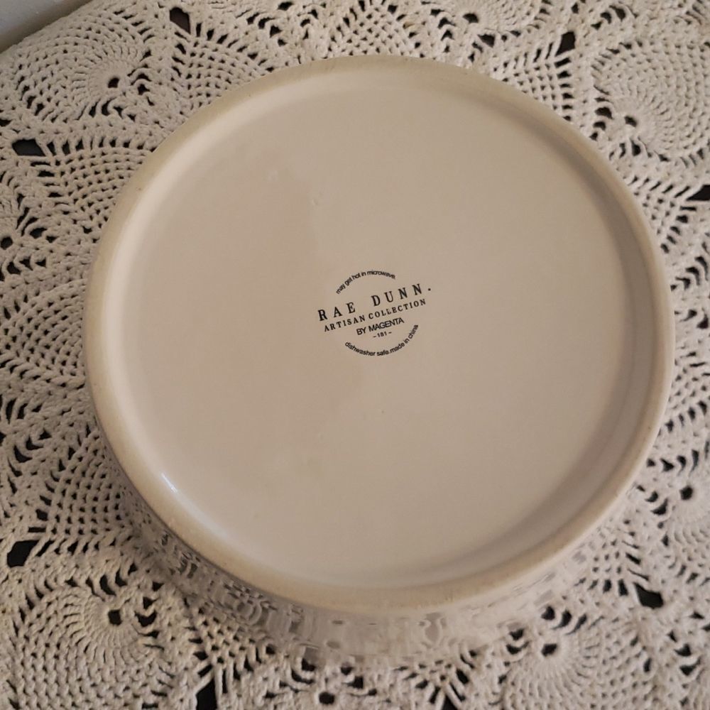 EUC Rae Dunn Pet Bowl / Pet Dish - "DINE" - Picture 4 of 6